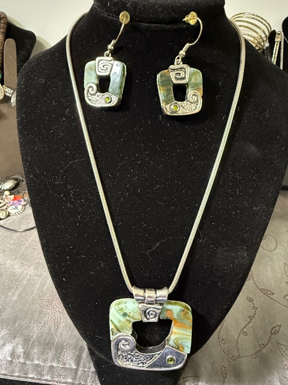 Costume Green Swirl Square Pendant Necklace & Earring Set - Designer-Style